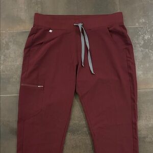Women’s Burgundy Jogger Pants